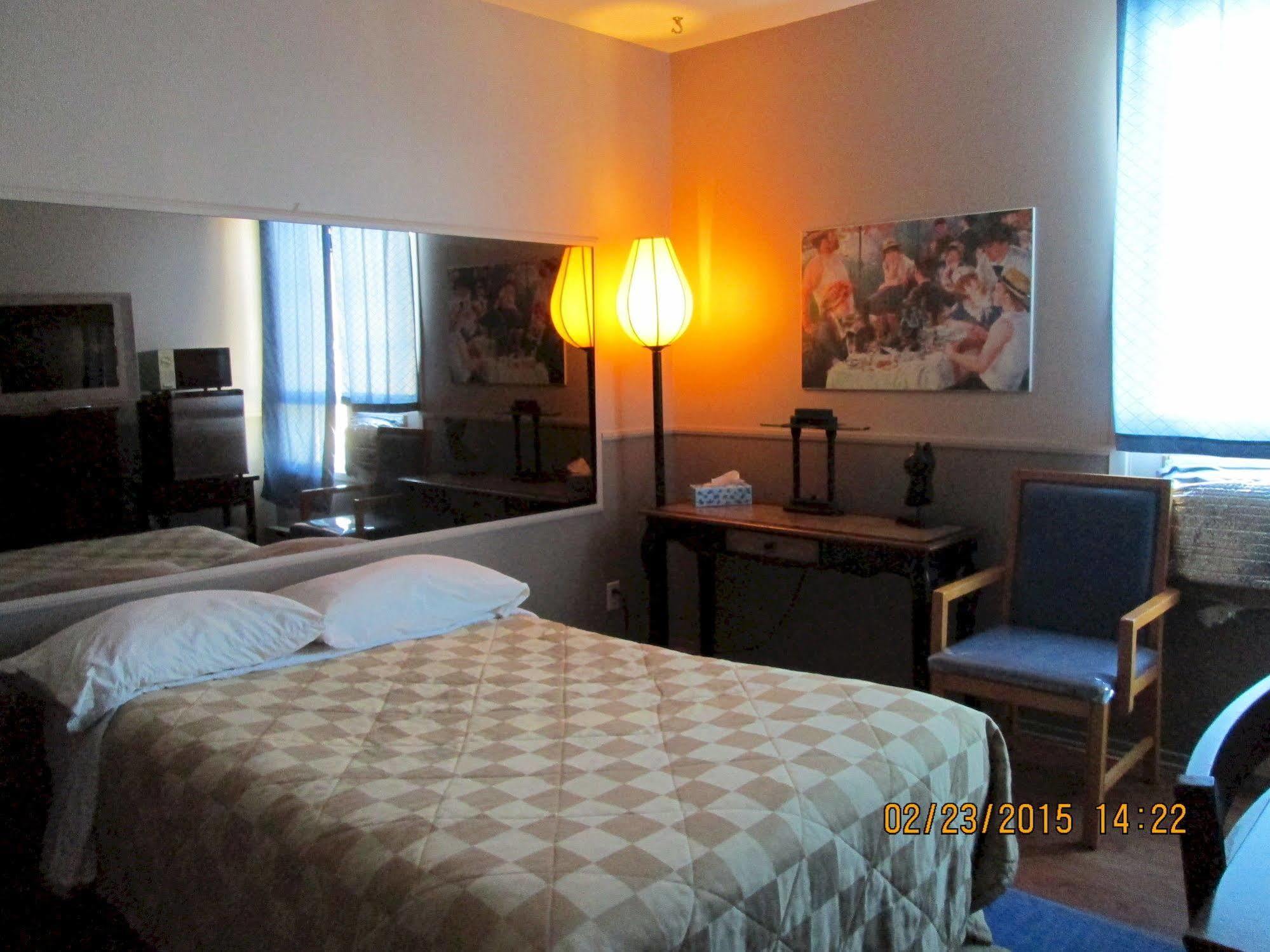 Motel Lustre D'Or L'Ancienne-Lorette Екстериор снимка